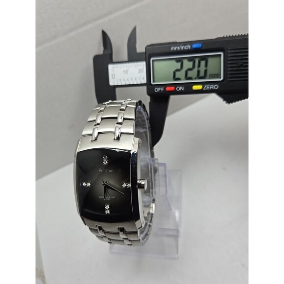 Armitron 20 4507SV Mens Rectangular Stainless Steel Quartz Watch New Battery 50m - Picture 6 of 11